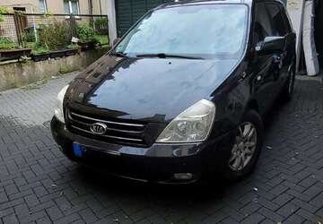 Kia Carnival 247.500 km 950 &euro; Oberhausen 46117