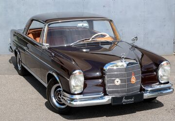 Mercedes-Benz 300 68.838 km 89.500 &euro; Düsseldorf 40591