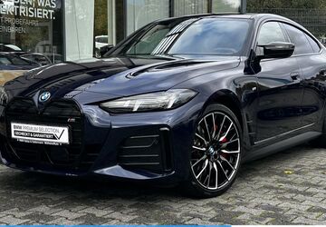 BMW i4 16.535 km 61.550 &euro; Mülheim 45472