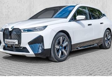 BMW iX 58.490 km 44.840 &euro; Velbert 42549