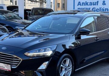 Ford Focus 58.758 km 15.950 &euro; Oberhausen 46045