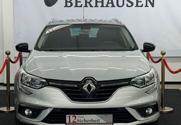 Renault Megane 67.039 km 13.699 &euro; Oberhausen 46049