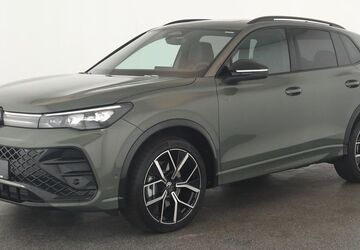 VW Tiguan 8.800 km 50.584 &euro; Düsseldorf 40233