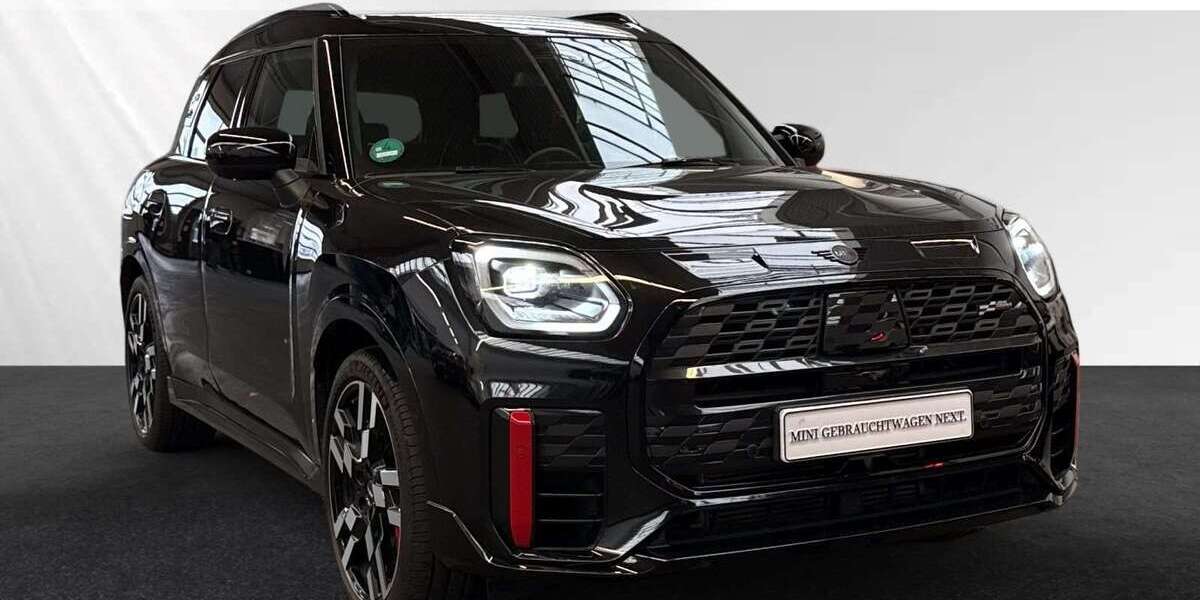 Mini John Cooper Works 31.700 km 41.900 &euro; Moers 47441