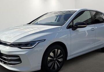 VW Golf 8.193 km 31.980 &euro; Mülheim 45478