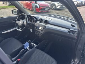 Suzuki Swift 1.2 Club Hybrid +BT+LED+USB+wenig KM 19.476 km 10.989 &euro; Meerbusch 40667