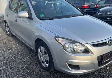 Hyundai i30 122.000 km 2.950 &euro; Dorsten 46282