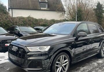 Audi Q7 113.348 km 47.490 &euro; Recklinghausen 45657