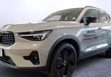 Volvo XC40 4.900 km 47.880 &euro; Recklinghausen 45659
