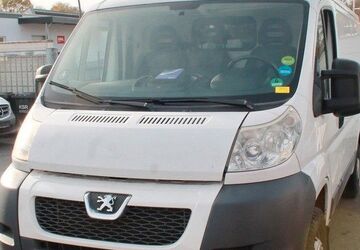 Peugeot Boxer 143.000 km 6.900 &euro; Essen 45277
