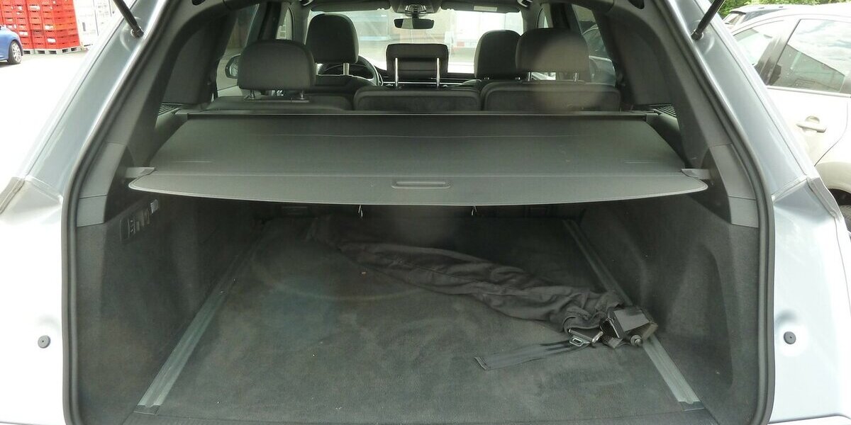 Audi Q7 55e TFSI Quattro Leder Matrix Panorama Air 170.000 km 36.900 &euro; Ratingen 40885