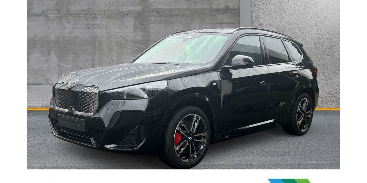 BMW iX1 4.999 km 58.900 &euro; Recklinghausen 45659