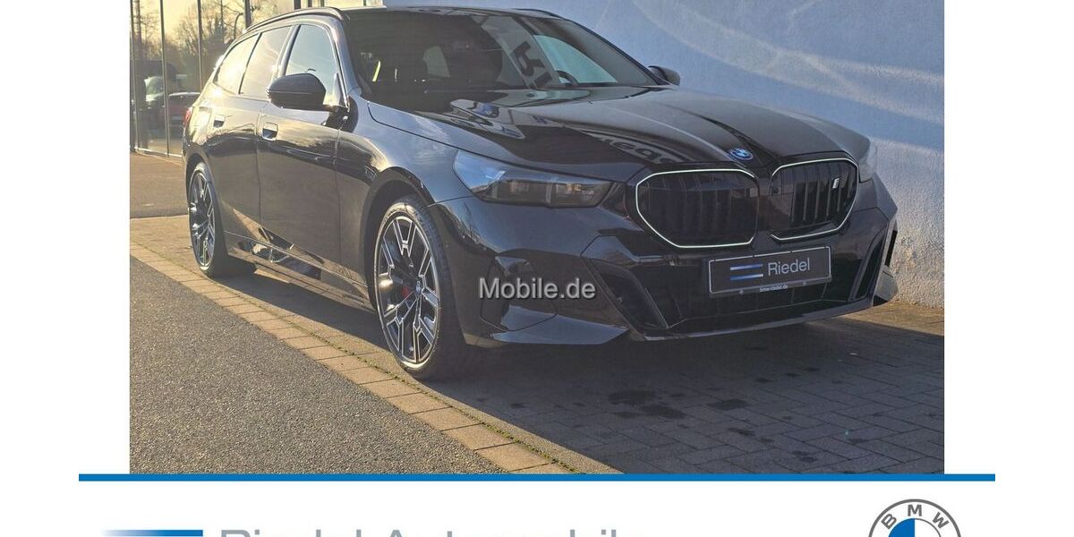 BMW i5 2.999 km 71.990 &euro; Dinslaken 46535