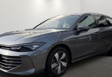 VW Passat 8.958 km 34.790 &euro; Mülheim 45478