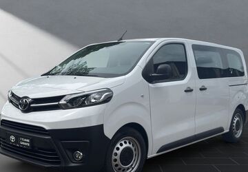 Toyota Proace (Verso) 26.066 km 30.950 &euro; Wesel 46485