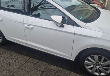 Seat Leon 43.000 km 13.000 &euro; Dorsten 46284