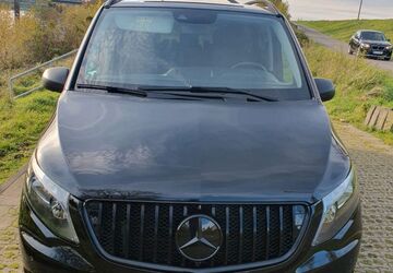 Mercedes-Benz Vito 63.280 km 39.500 &euro; Duisburg 47137