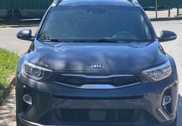 Kia Stonic 199.845 km 9.499 &euro; Essen 45276