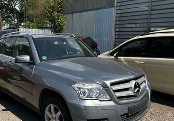 Mercedes-Benz GLK 350 137.000 km 9.299 &euro; Essen 45143