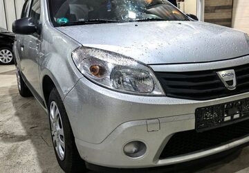 Dacia Sandero 59.205 km 4.000 &euro; Voerde 46562