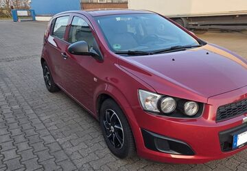 Chevrolet Aveo 96.000 km 3.900 &euro; Krefeld 47805