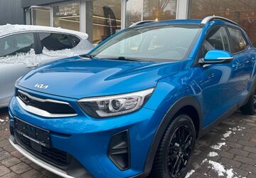 Kia Stonic 30.223 km 15.490 &euro; Dorsten 46282