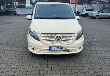 Mercedes-Benz Vito 614.000 km 13.900 &euro; Essen 45219