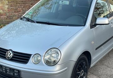 VW Polo 156.977 km 2.750 &euro; Krefeld 47799