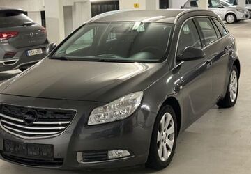 Opel Insignia 236.000 km 3.499 &euro; Essen 45326