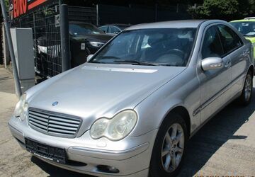 Mercedes-Benz C 180 160.000 km 1.999 &euro; Oberhausen 46149