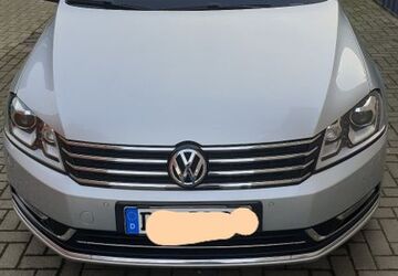 VW Passat 169.000 km 12.900 &euro; Duisburg 47249