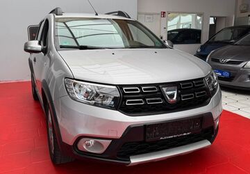 Dacia Sandero 107.000 km 9.490 &euro; Moers 47441