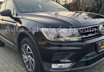 VW Tiguan 121.606 km 17.999 &euro; Oberhausen 46045