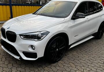 BMW X1 177.235 km 15.900 &euro; Düsseldorf 40476