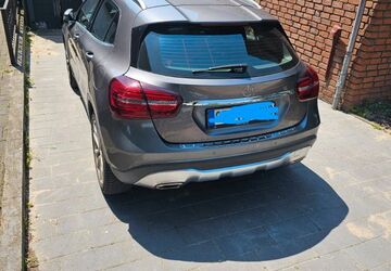 Mercedes-Benz 200 50.914 km 22.990 &euro; Oberhausen 46149