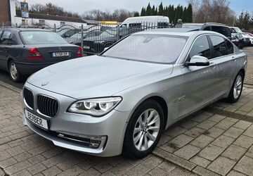 BMW 750 127.760 km 23.990 &euro; Herten 45701