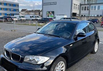 BMW 116 216.000 km 2.400 &euro; Düsseldorf 40476