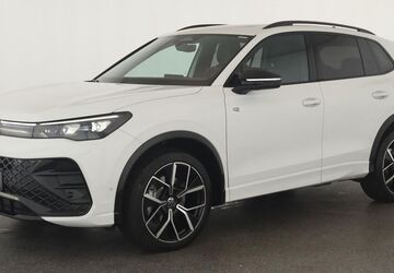 VW Tiguan 11.800 km 49.284 &euro; Düsseldorf 40233