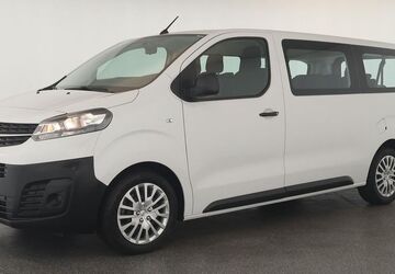 Opel Vivaro 88.200 km 23.884 &euro; Düsseldorf 40233