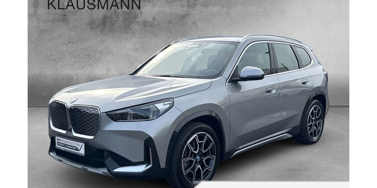 BMW iX1 2.963 km 50.847 &euro; Krefeld 47800