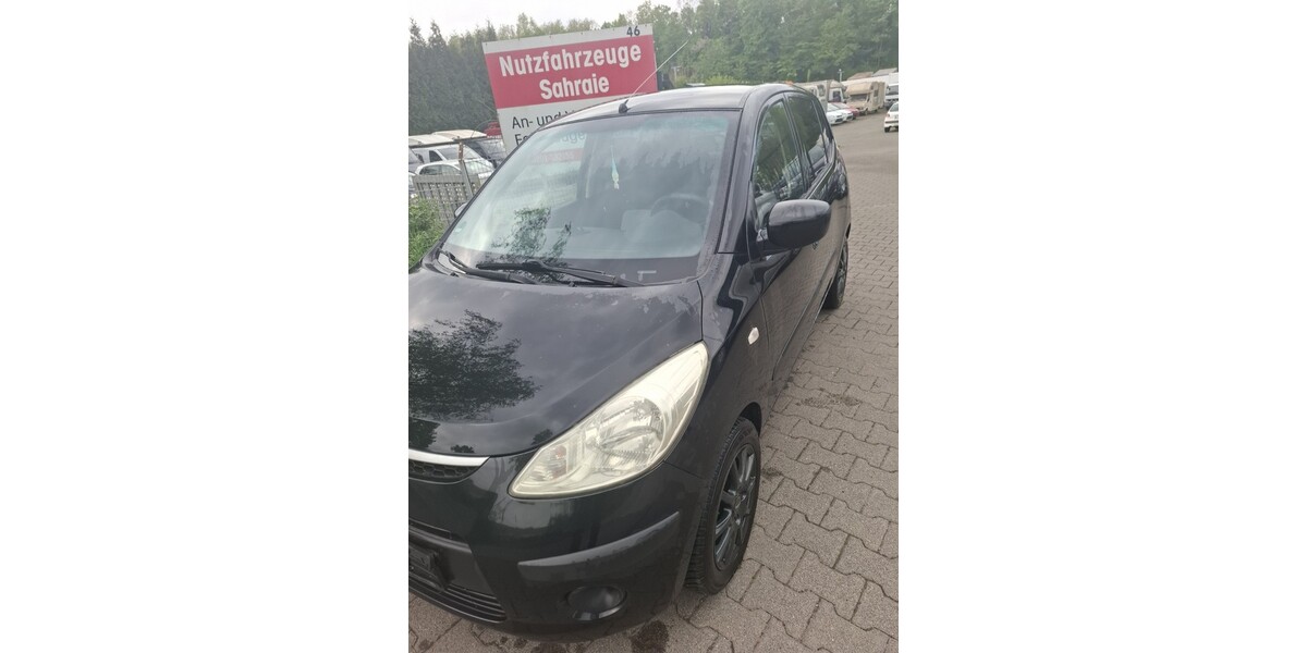 Hyundai i10 190.000 km 1.990 &euro; Essen 45121