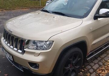 Jeep Grand Cherokee 196.300 km 10.900 &euro; Bochum 44879