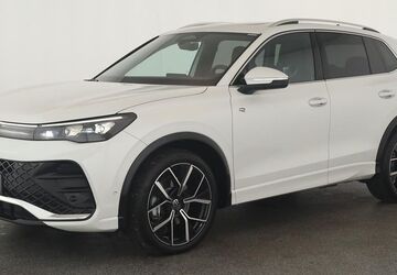 VW Tiguan 24.900 km 41.984 &euro; Düsseldorf 40233
