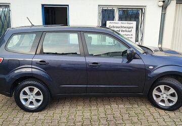 Subaru Forester 225.000 km 4.900 &euro; Düsseldorf 40472