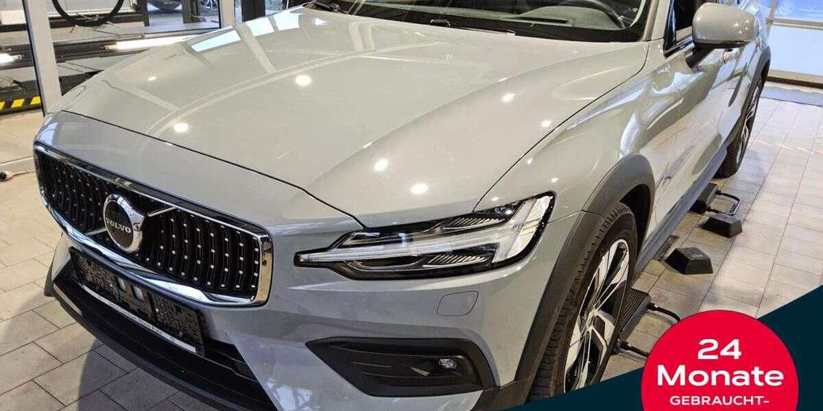 Volvo V60 Cross Country 20.545 km 36.990 &euro; Essen-Kray 45309