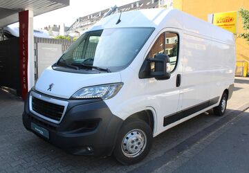Peugeot Boxer 140.752 km 13.990 &euro; Düsseldorf 40233