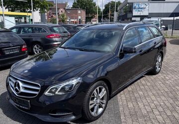 Mercedes-Benz E 200 272.000 km 6.999 &euro; Oberhausen 46145