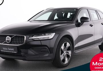 Volvo V60 Cross Country 33.210 km 34.850 &euro; Essen-Kray 45309