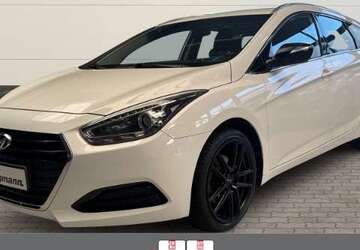 Hyundai i40 82.000 km 10.990 &euro; Bottrop 46240