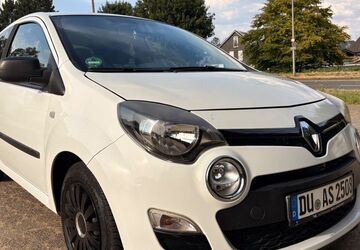 Renault Twingo 172.790 km 2.500 &euro; Oberhausen 46047